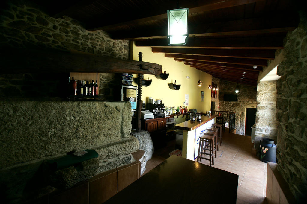 Casa Da Botica A Estrada Hostel Os Casares Екстериор снимка
