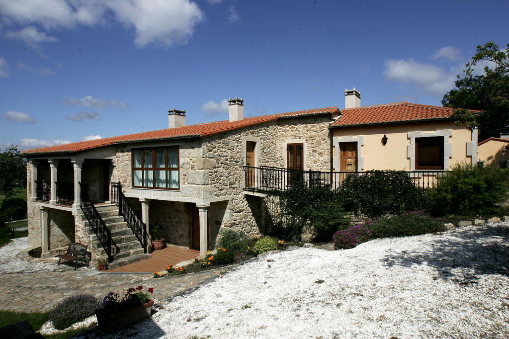 Casa Da Botica A Estrada Hostel Os Casares Екстериор снимка