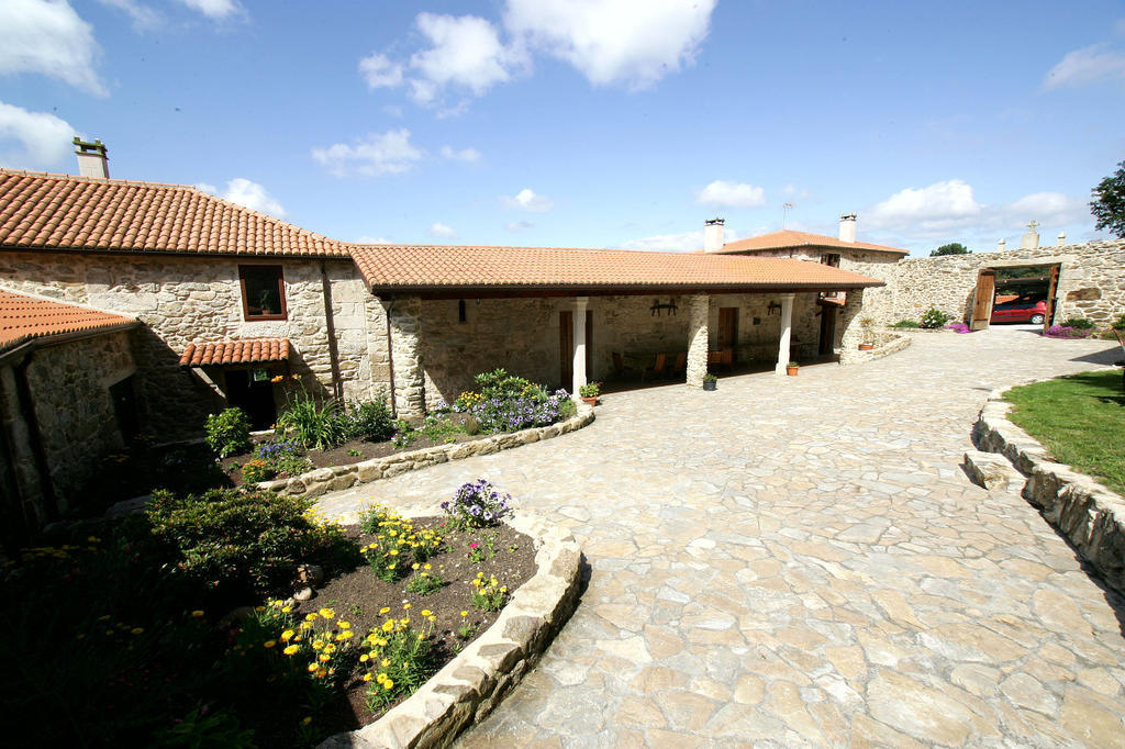 Casa Da Botica A Estrada Hostel Os Casares Екстериор снимка